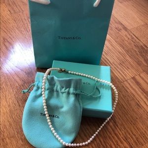 Tiffany & company pearl necklace